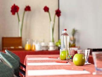 Ramada Oostende Dış mekan fotoğraf